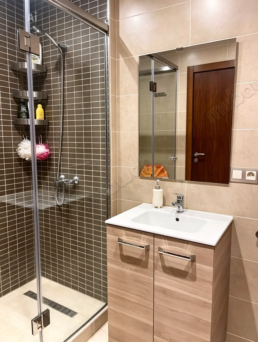Appartements à louer à Asilah. Surface totale de 87 m². Gardien et climatisation