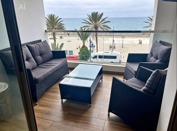 Appartements à louer à Asilah. Surface totale de 87 m². Gardien et climatisation