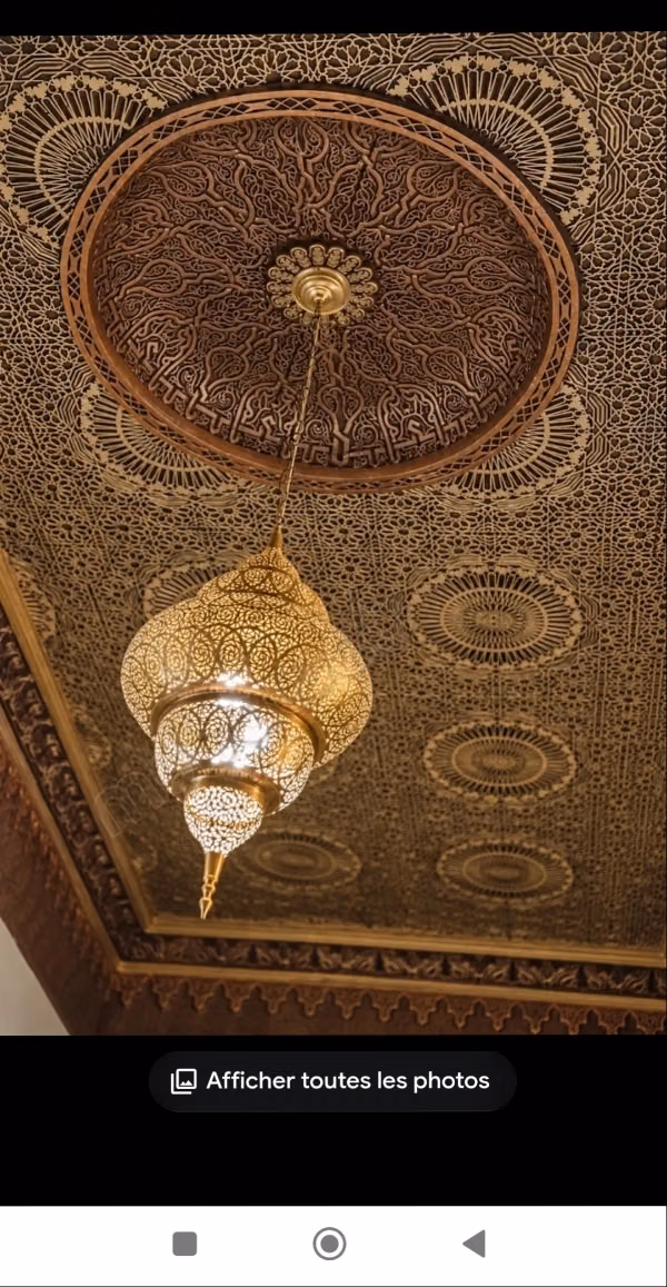 Très beau riad à vendre à Talaa. 6 pièces. Salon Marocain