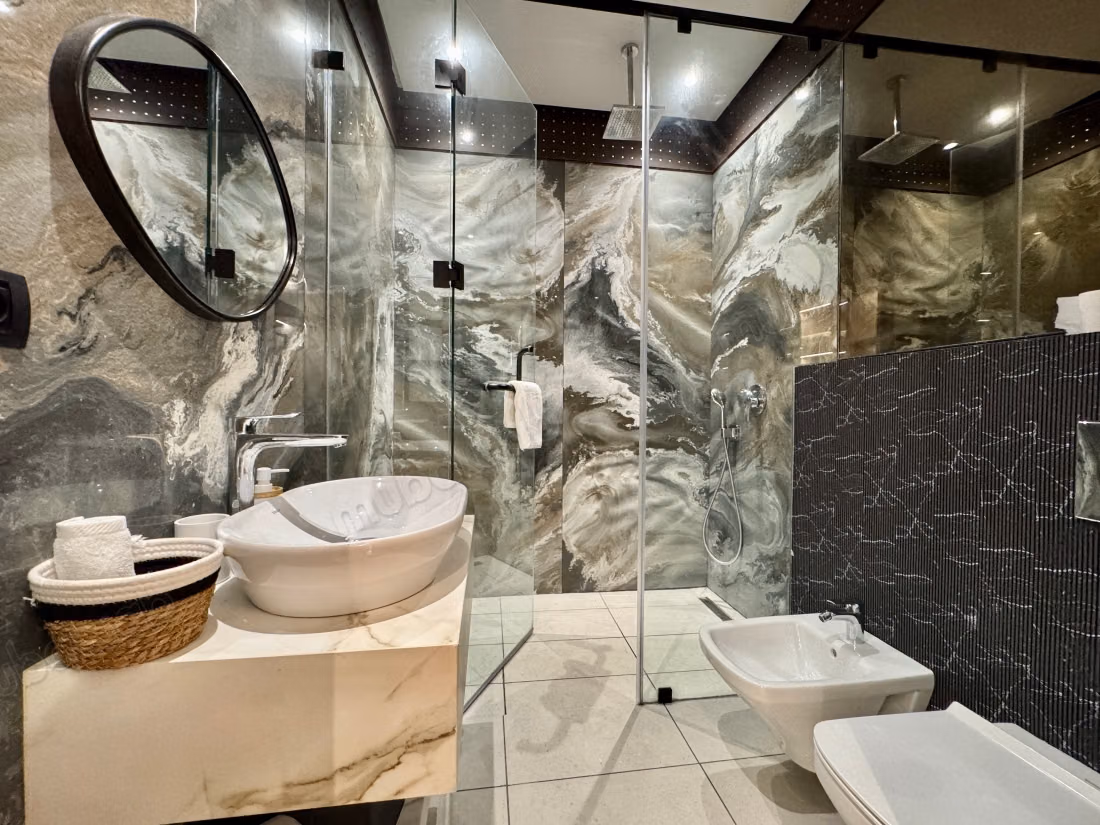 Pestana – Exceptional apartment-hotel for sale