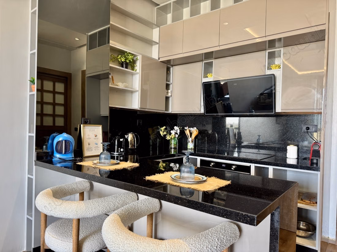 Pestana – Exceptional apartment-hotel for sale