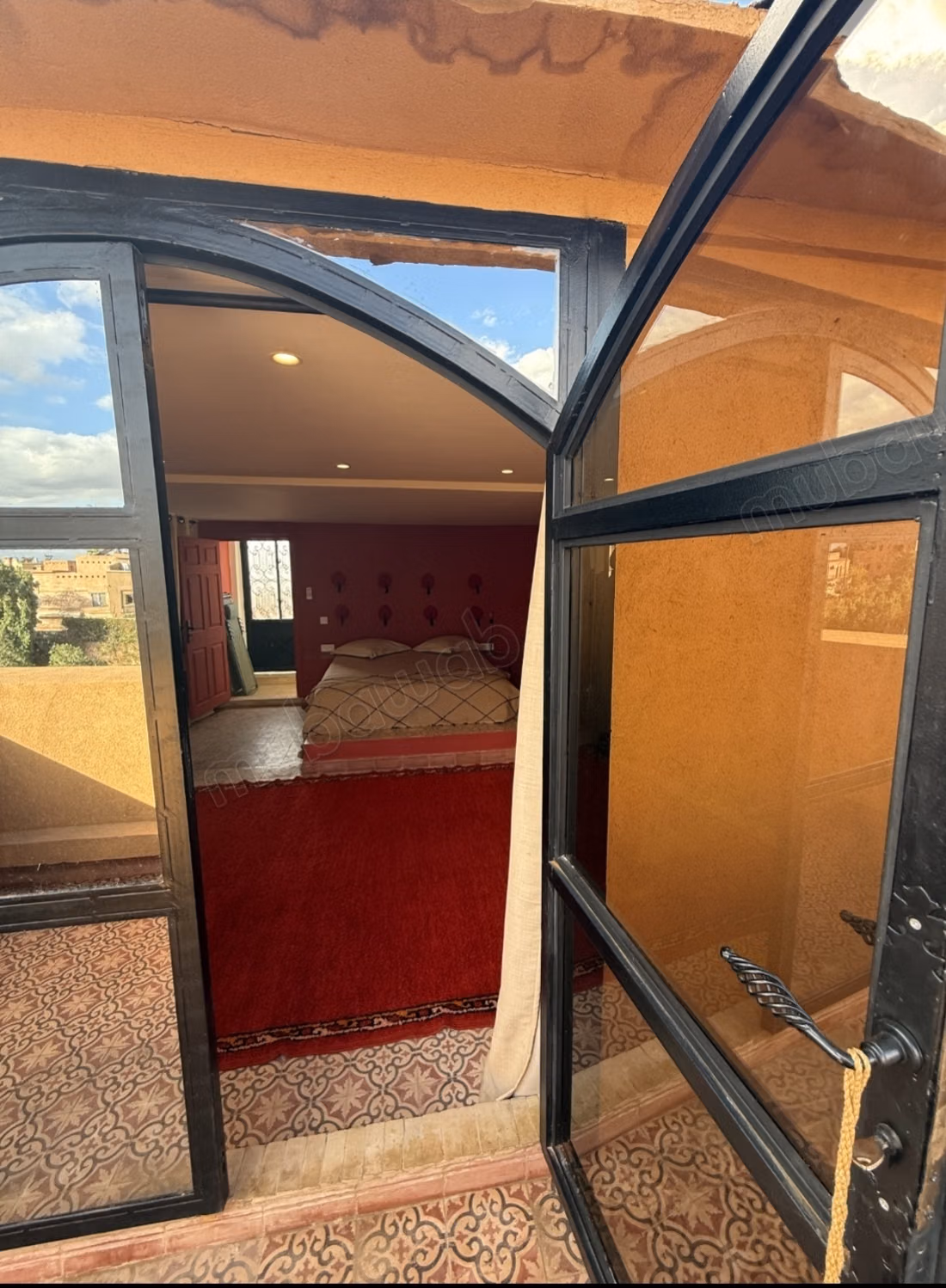 Magnificent villa for sale on Route de Fez