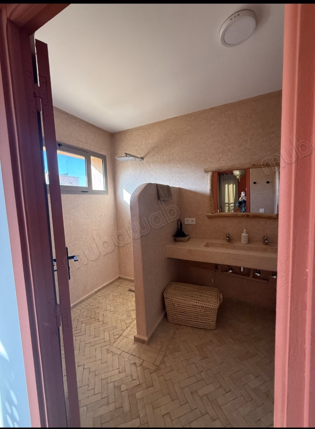 Magnificent villa for sale on Route de Fez
