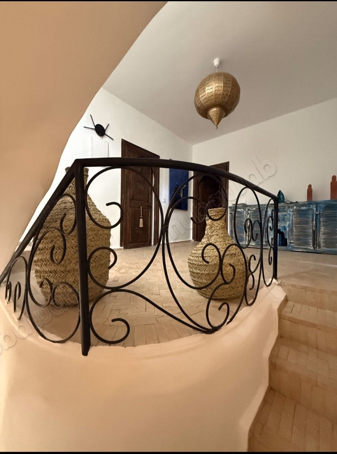 Magnificent villa for sale on Route de Fez
