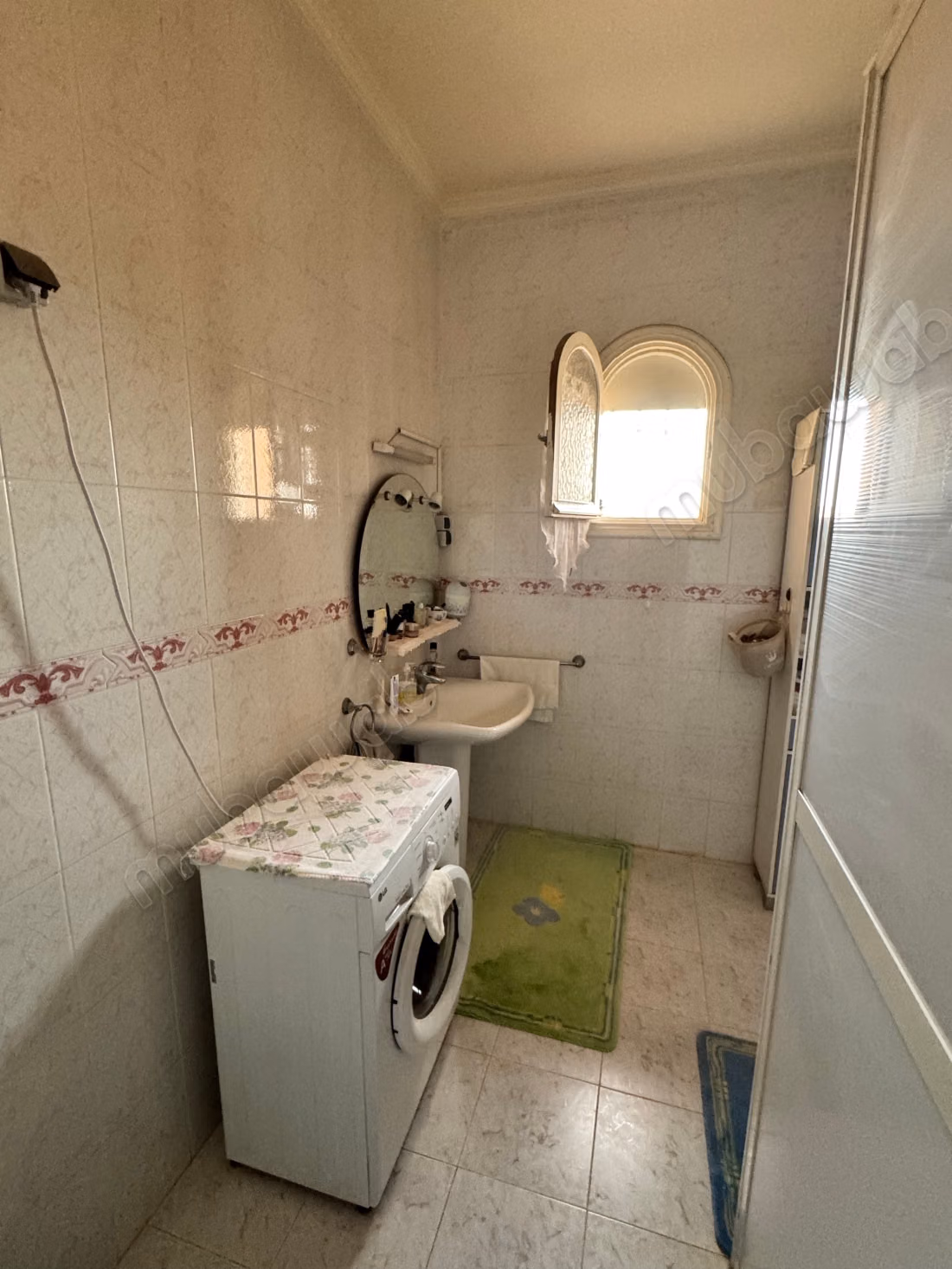 Ferme à vendre à Dar Si Aissa. Surface de 50000 m². Garage privé