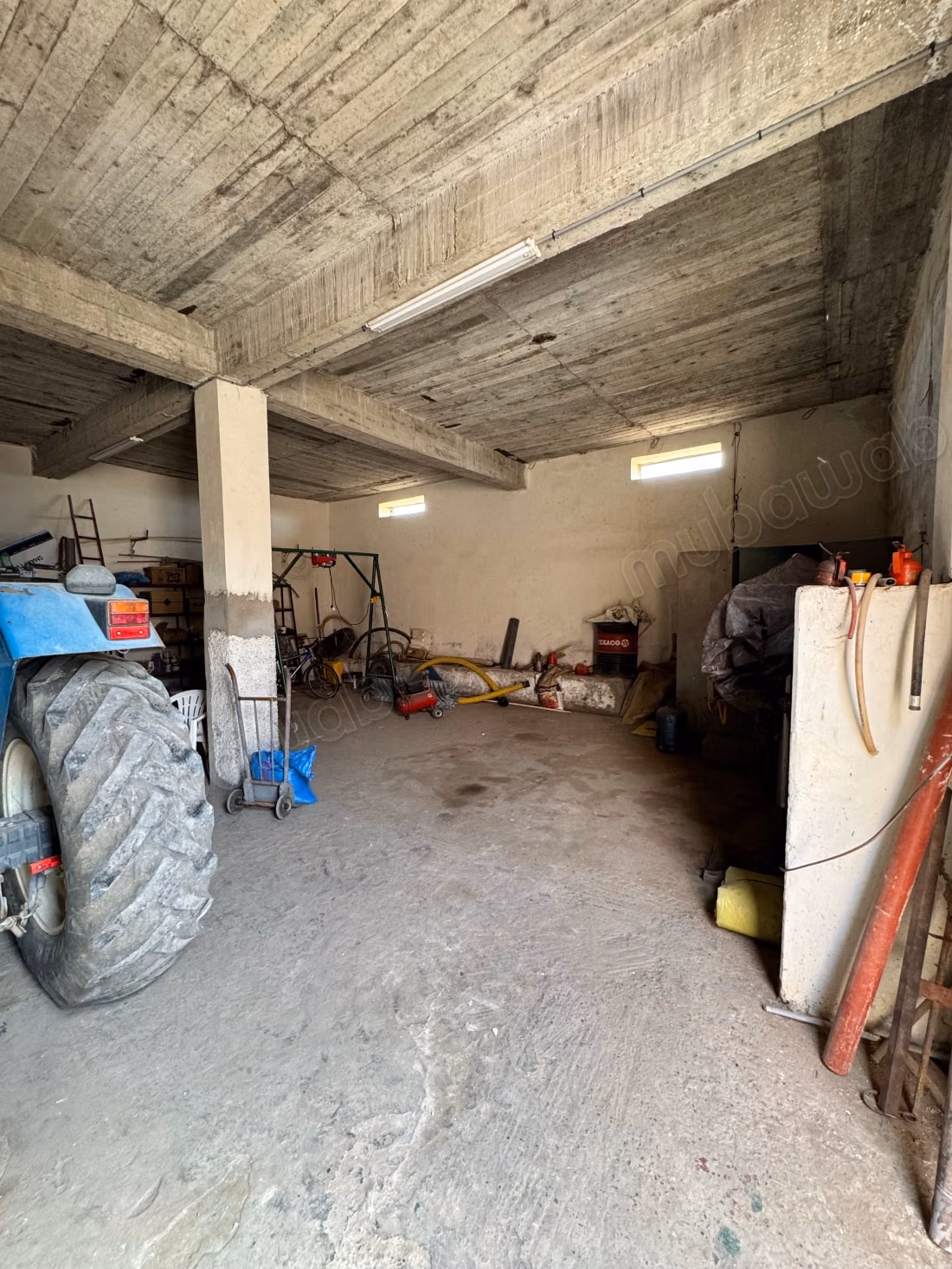 Ferme à vendre à Dar Si Aissa. Surface de 50000 m². Garage privé