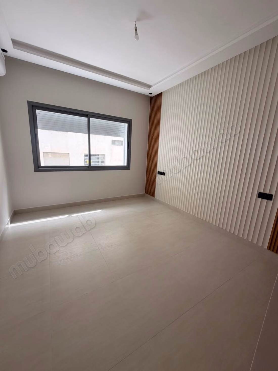 Prachtig modern leeg appartement, ongemeubileerd te huur in Maarif Socrate Casablanca Marokko