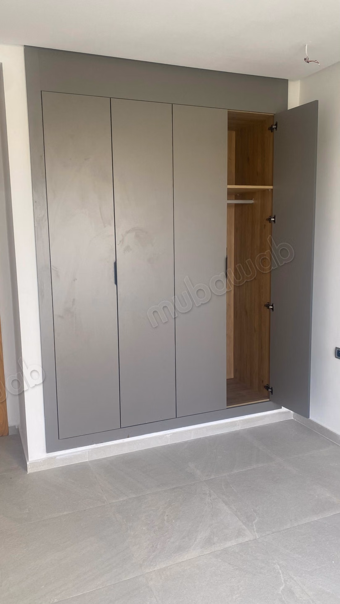 Location d'un appartement à Lamharza Essahel. 4 pièces confortables. Jardin et ascenseur