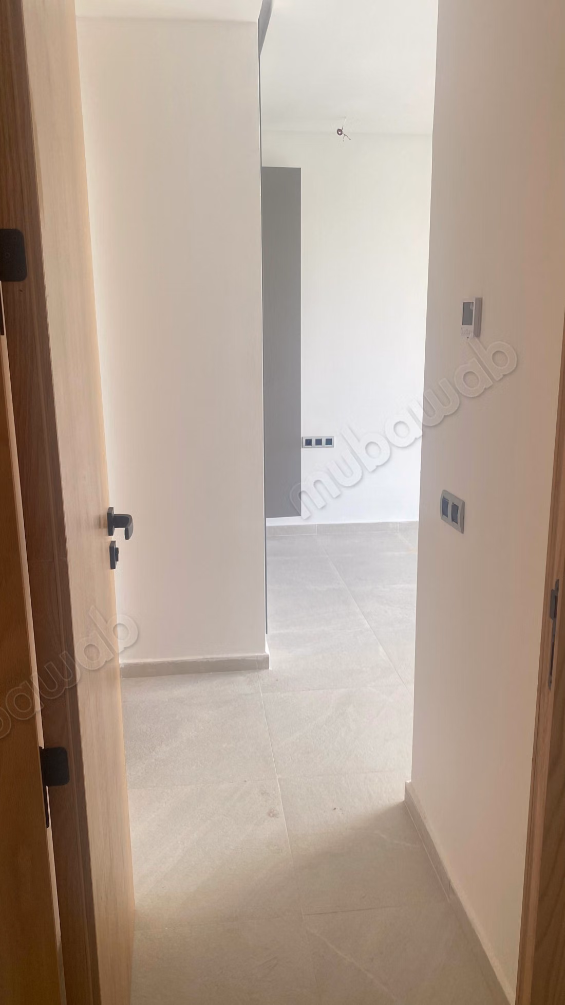 Location d'un appartement à Lamharza Essahel. 4 pièces confortables. Jardin et ascenseur