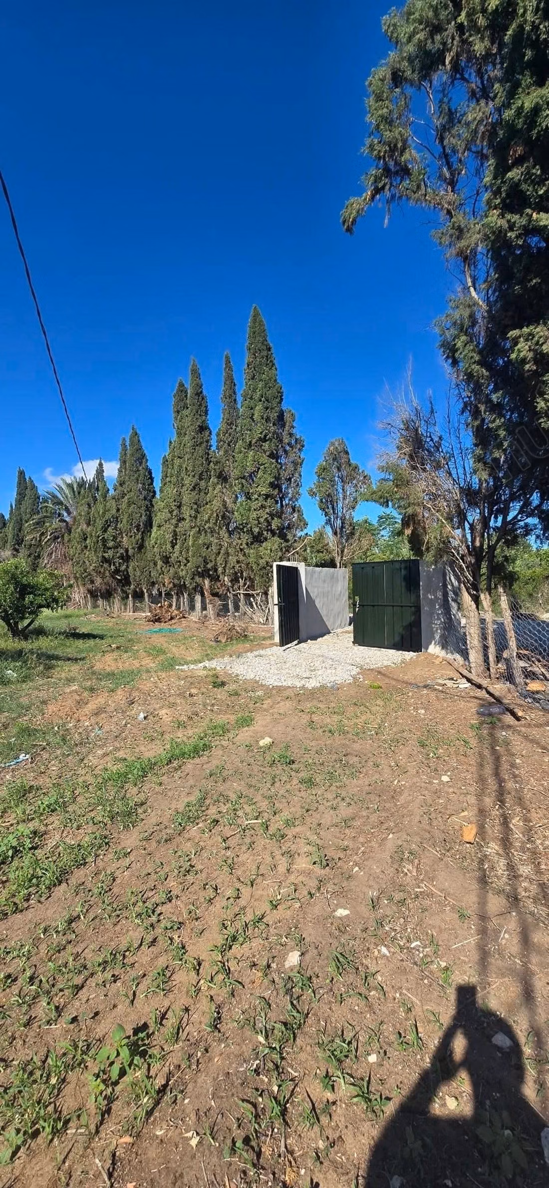Jolie ferme à vendre. Superficie 20000 m². Sécurisé 24/24