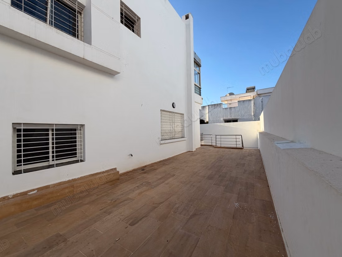 Fabulous villa for rent in Ain Diab. 4 beautiful rooms