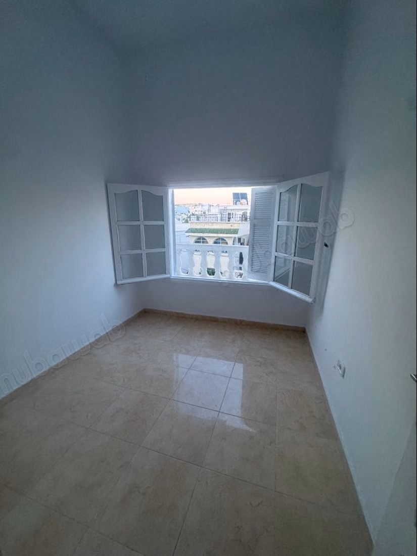 Superbe appartement à louer à Le Kram