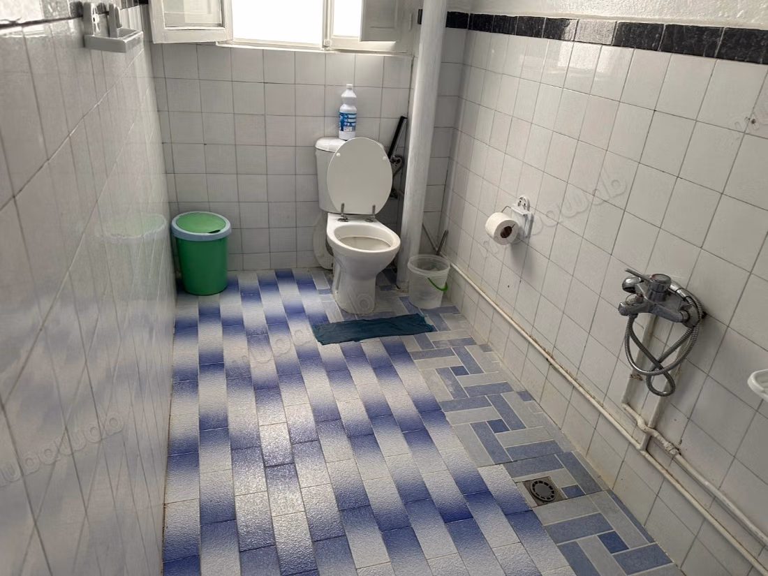 Acheter : maisons. Superficie totale 120 m²