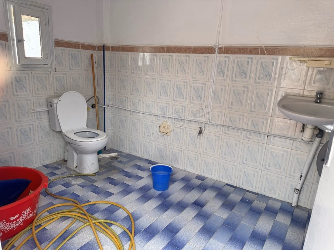 Acheter : maisons. Superficie totale 120 m²
