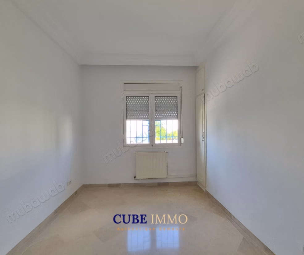 Duplex S3 vide avec jardin et garage