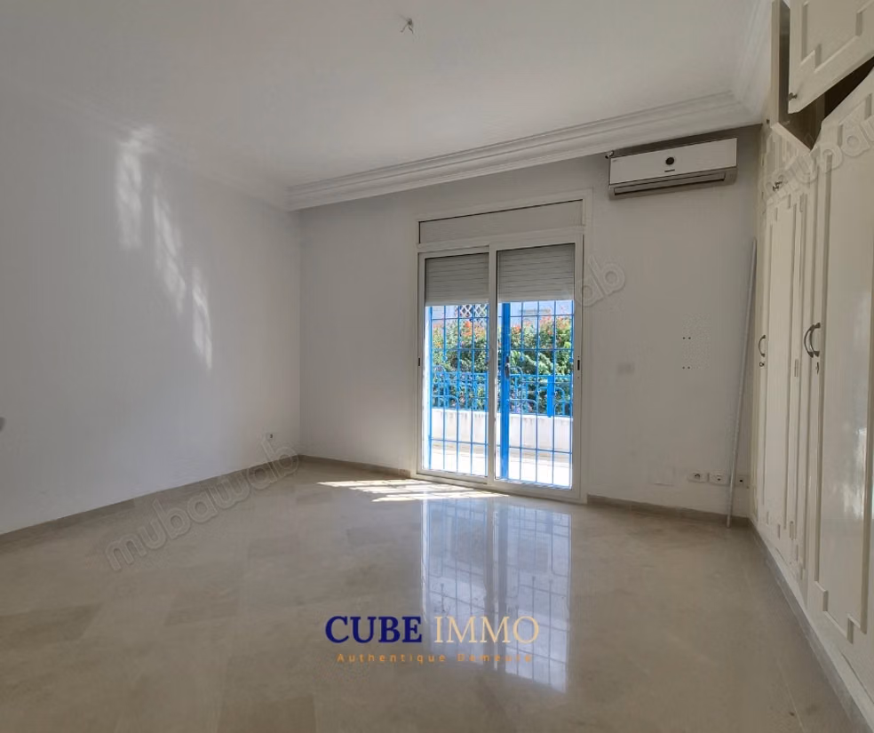 Duplex S3 vide avec jardin et garage