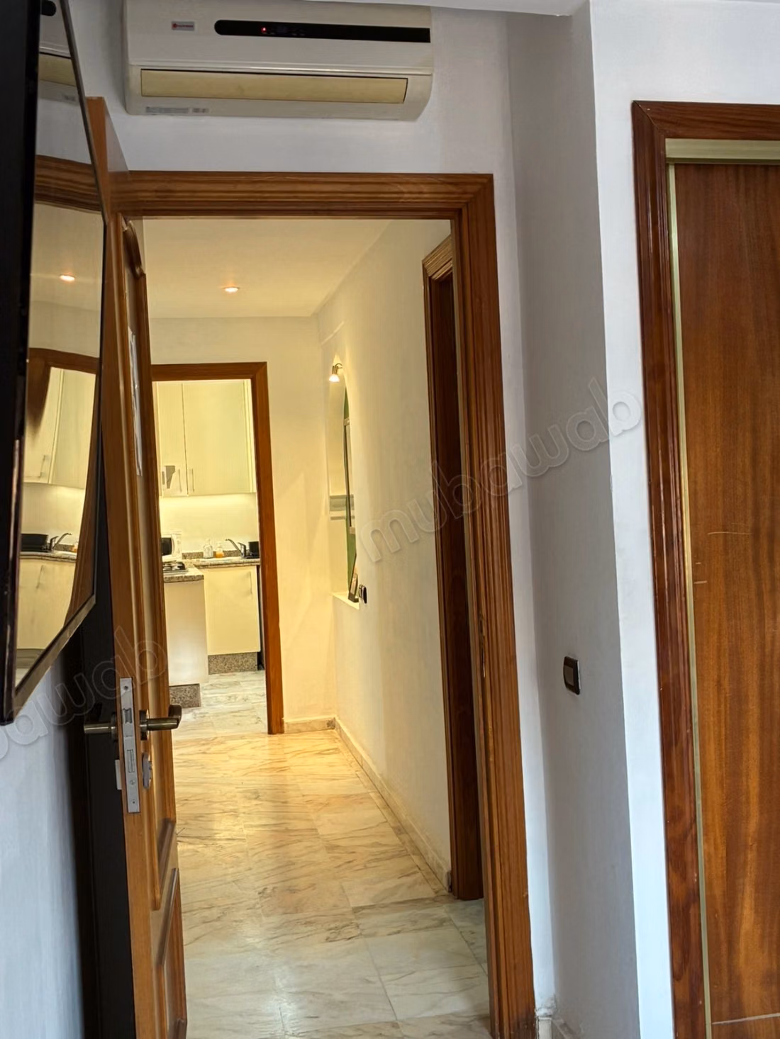Find an apartment to buy in Hivernage. 3 rooms. Dressing room