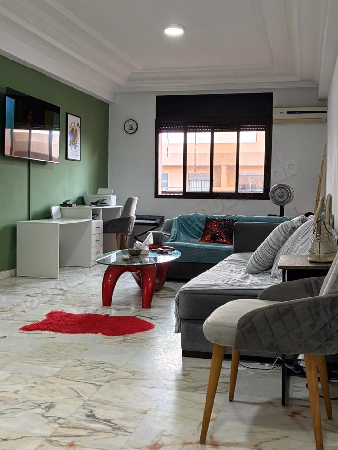 Find an apartment to buy in Hivernage. 3 rooms. Dressing room