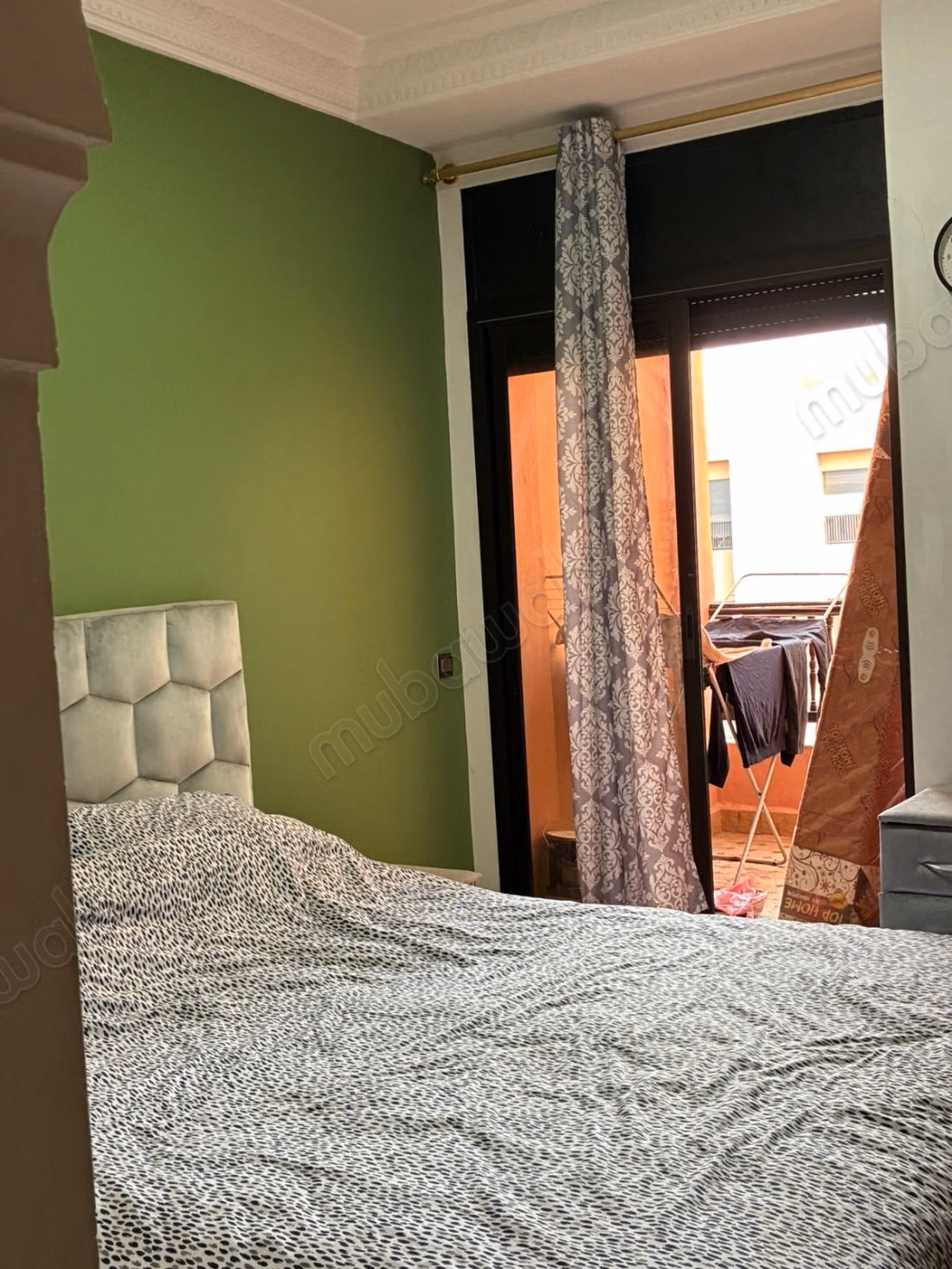 Find an apartment to buy in Hivernage. 3 rooms. Dressing room