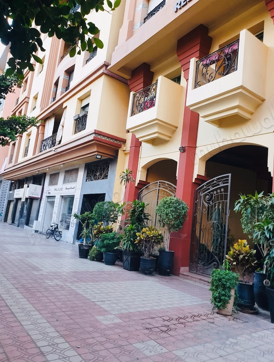 Superb 2 Bedroom Apartment Renovated in the City Center