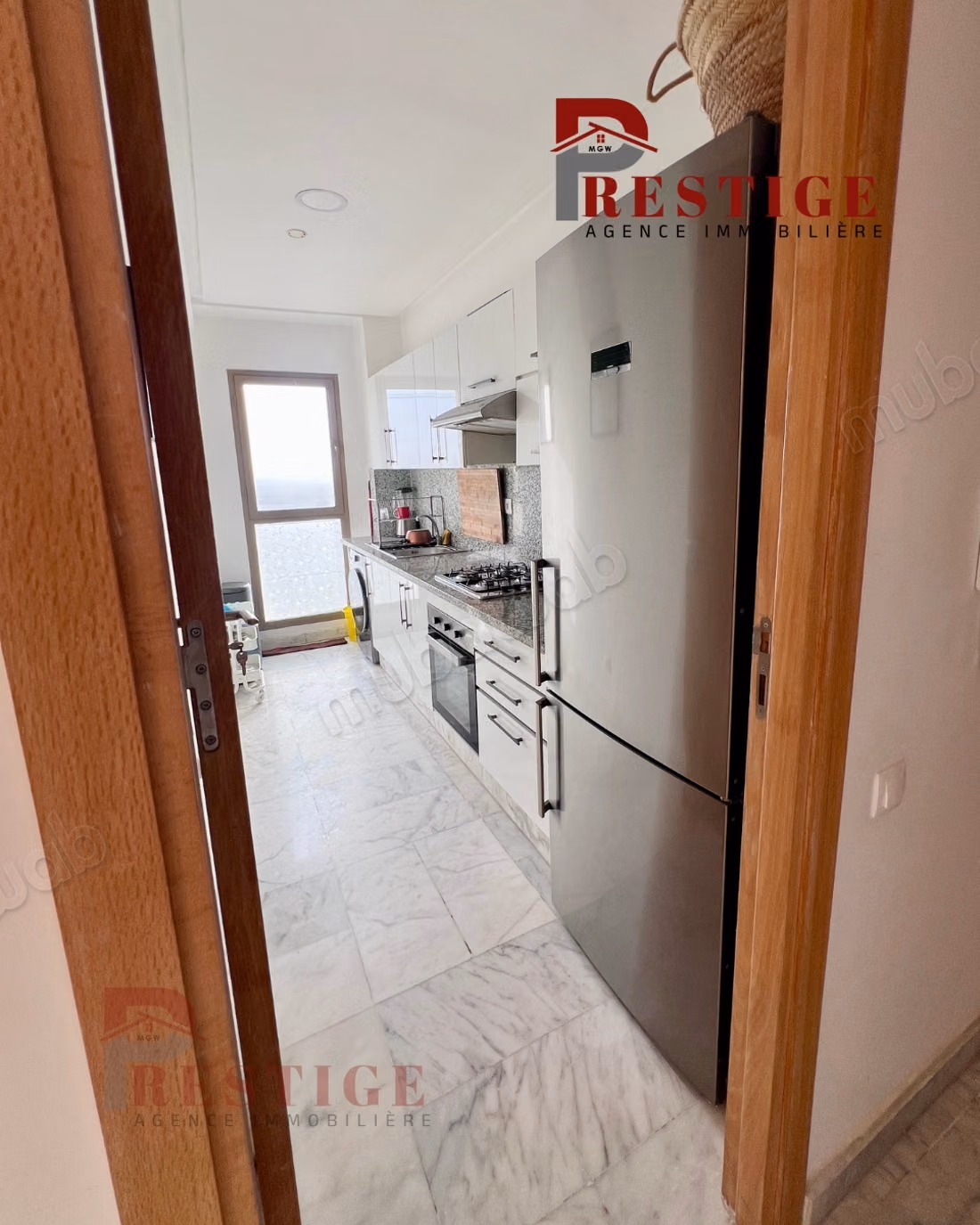 Superbe appartement à vendre. Superficie 73 m². Bien meublé