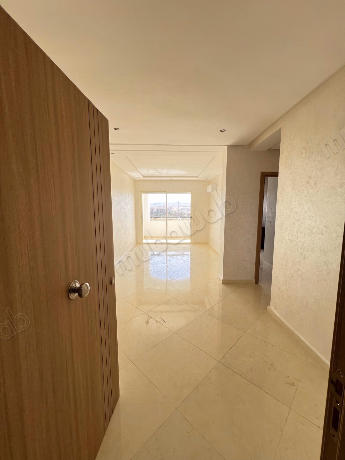 Apartment for sale in Asilah. Area 65 m². Quiet environment with sea view, central heating