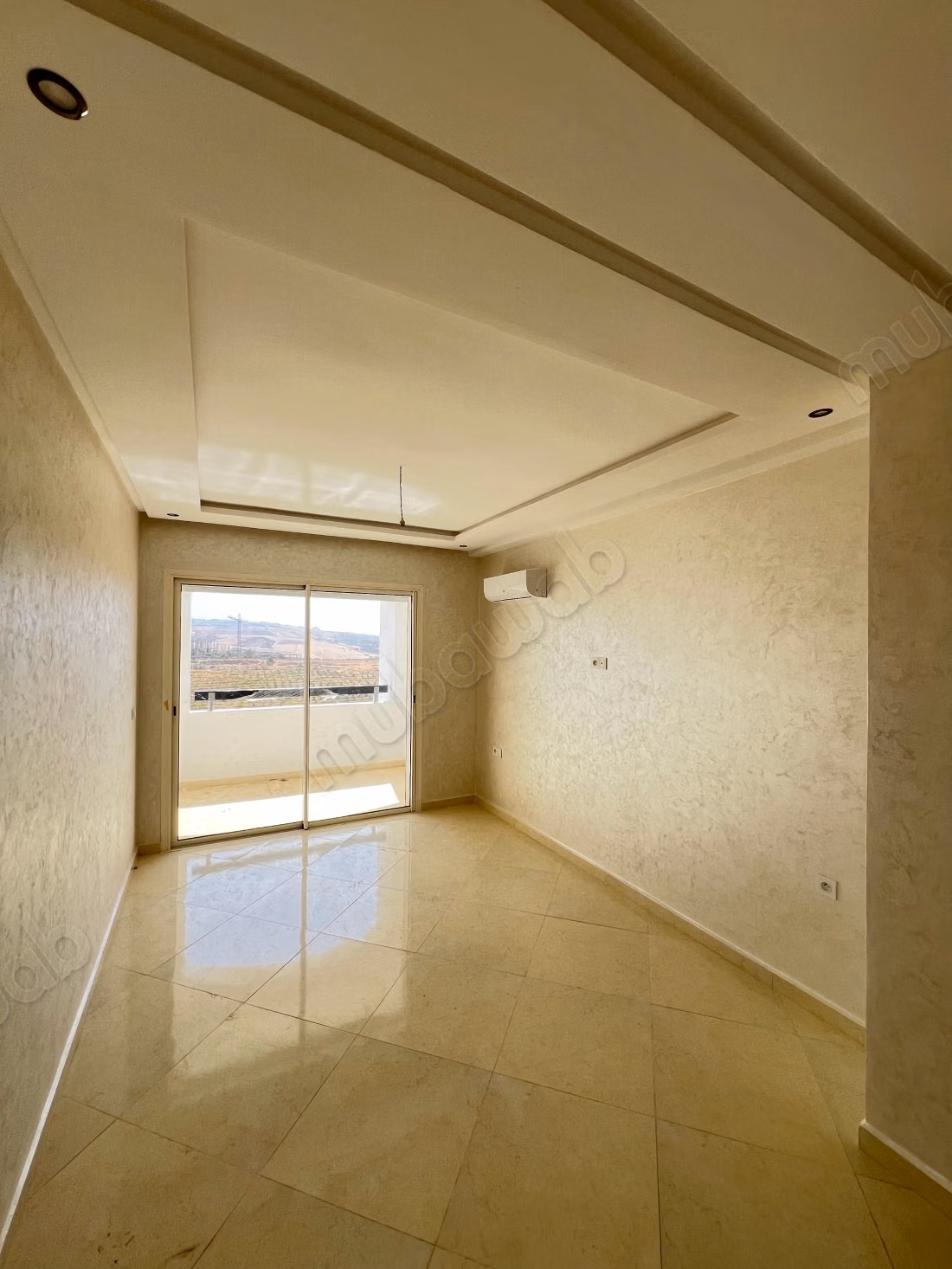 Apartment for sale in Asilah. Area 65 m². Quiet environment with sea view, central heating