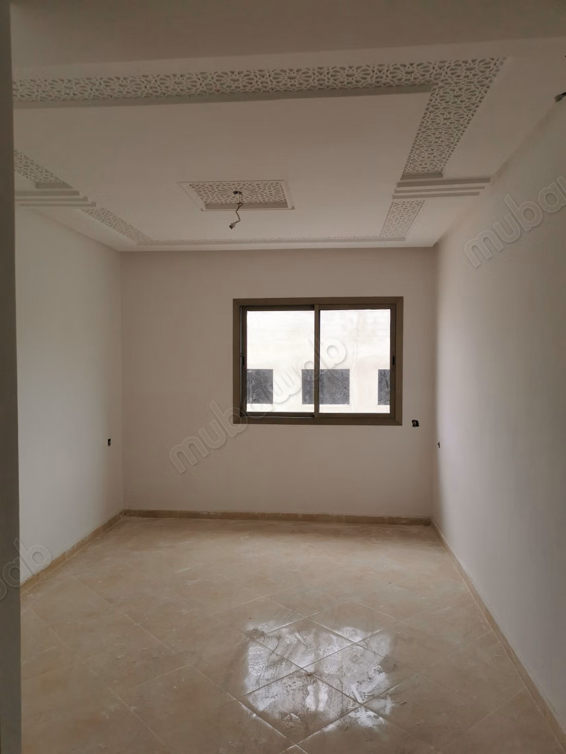 Very nice apartment for rent in Wifak. 1 Room. Elevator