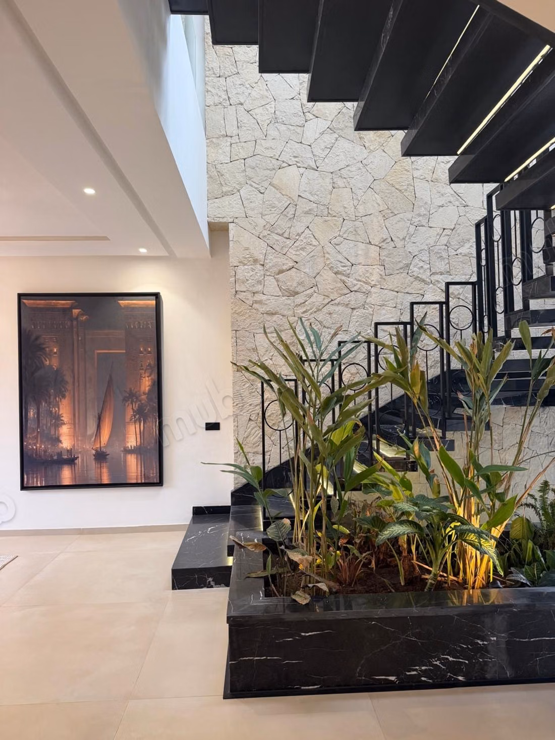 Amelkis: Luxurious villa for sale furnished, 5 Suites, Staff room, Private pool