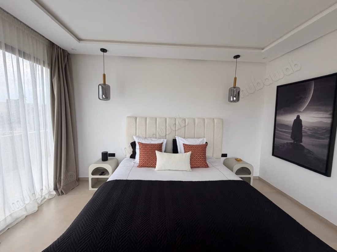 Amelkis: Luxurious villa for sale furnished, 5 Suites, Staff room, Private pool