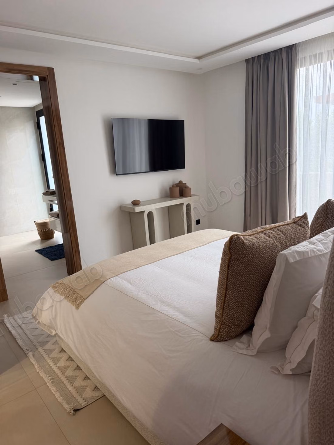 Amelkis: Luxurious villa for sale furnished, 5 Suites, Staff room, Private pool