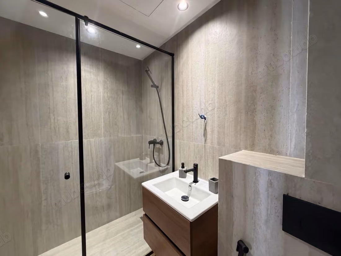 Sale of a lovely apartment in Ferme Bretonne Hay Arraha. Total area 92 m²