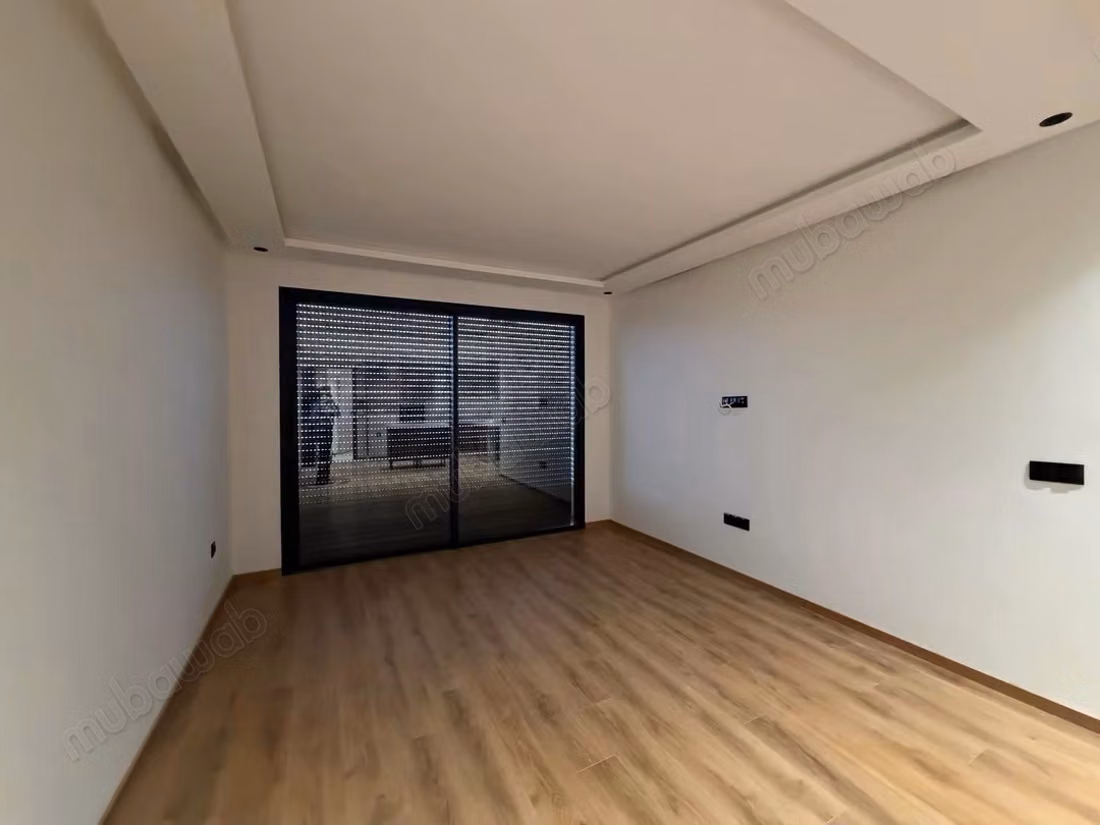 Lovely apartment for rent in Ferme Bretonne Hay Arraha.
Area of 101 m²