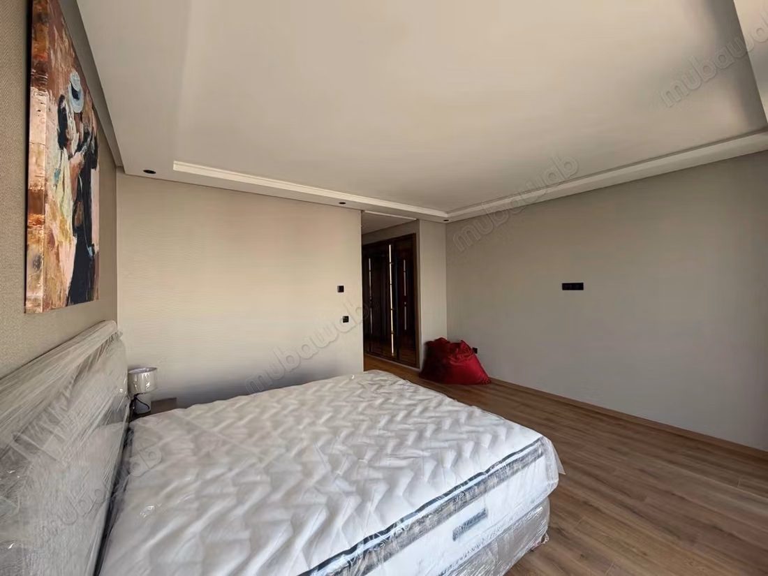 Apartment for rent in Ferme Bretonne Hay Arraha.
Large area 130 m²