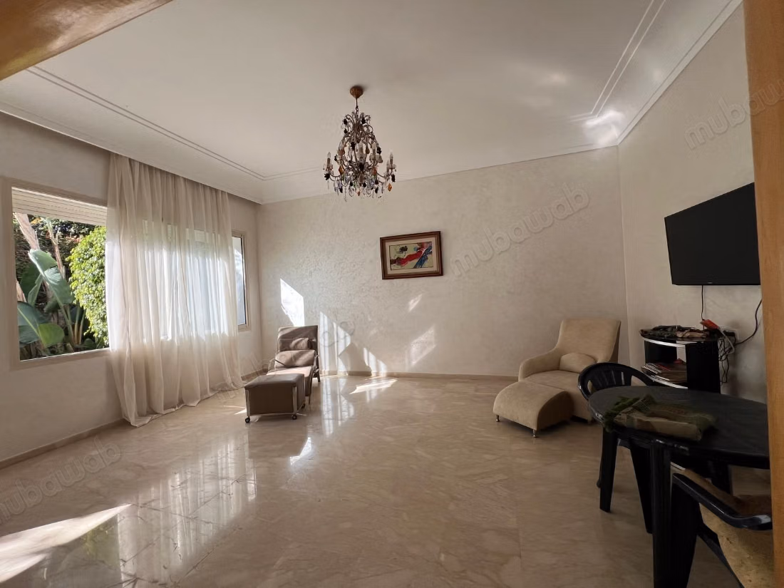 Luxury Villa for sale in Ain Diab.
Total area 197 m²