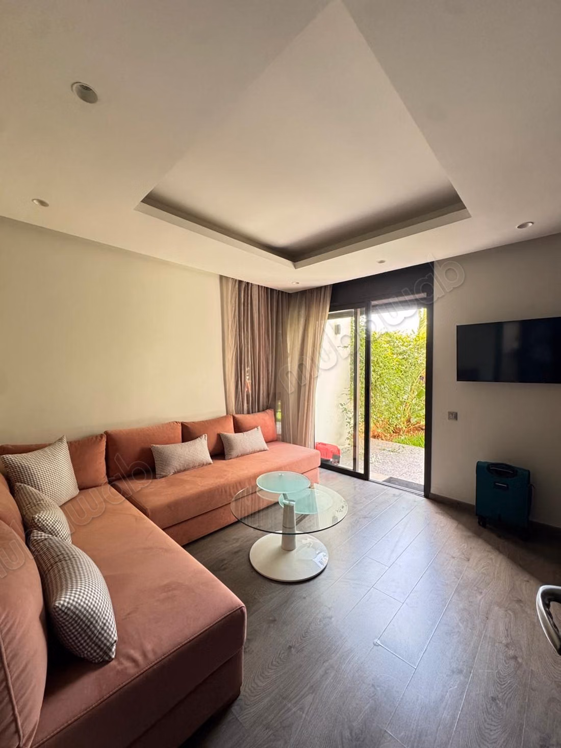 Apartment for sale in Ain Diab. Area of 388 m²