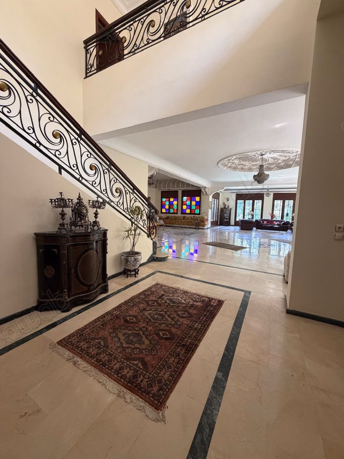 Fabulous villa for sale in Californie. 4 rooms
