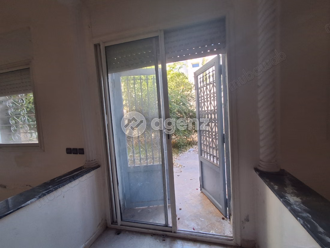 Villa à vendre 237 m², 4 chambres 
Farah Essalam 
Casablanca
