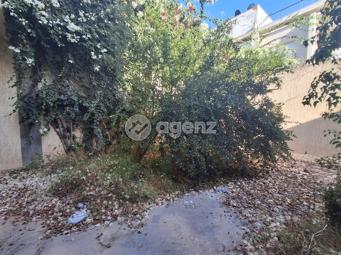 Villa à vendre 237 m², 4 chambres 
Farah Essalam 
Casablanca