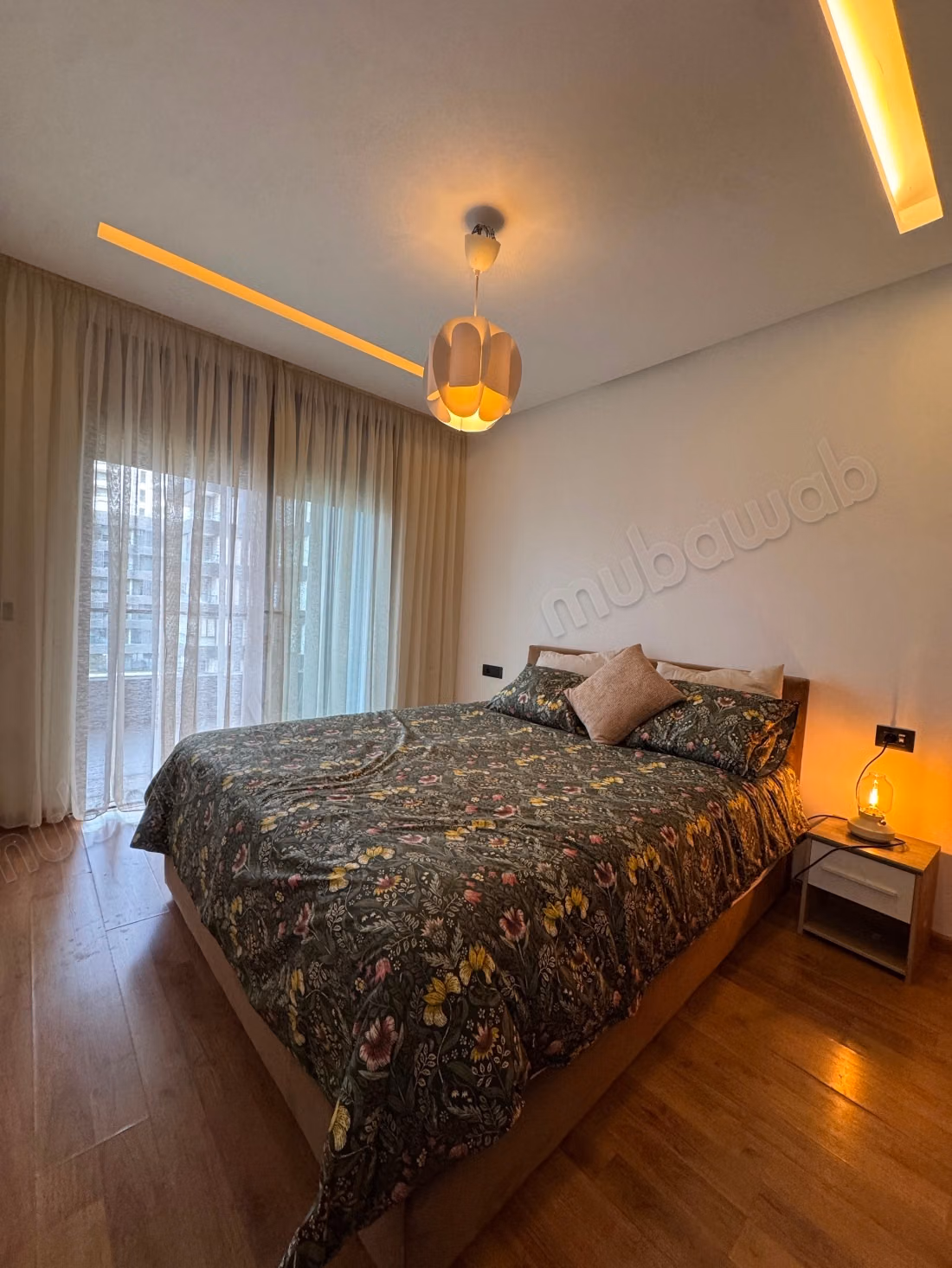 Bel appartement à louer dans la ville financière de Casablanca. Superficie 50 m². Cave