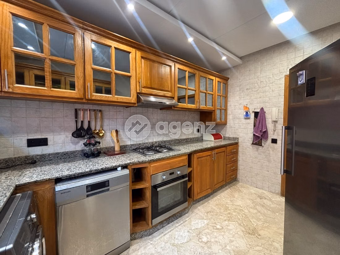 Apartment for sale 82 m², 2 bedrooms The hospitals Casablanca