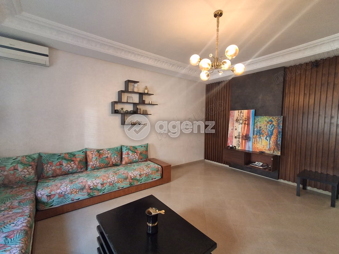 Duplex à vendre 214 m², 4 chambres 
Sidi Maarouf 
Casablanca
