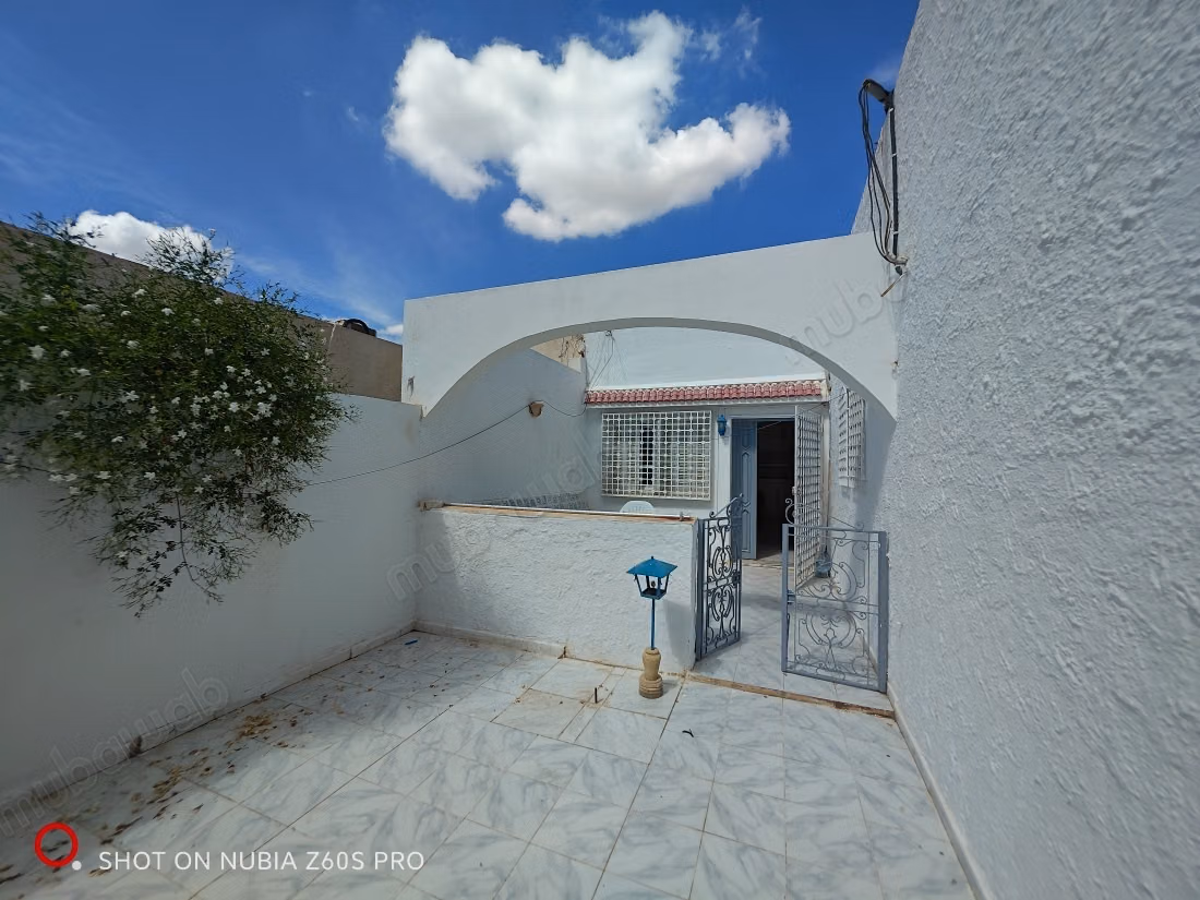 Propriété à louer 120m². Bien meublé