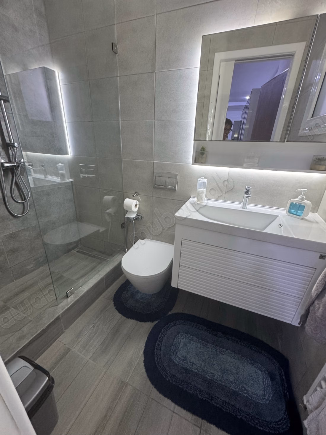 Superbe appartement à louer à Sidi Daoued. 2 belles chambres. Bien meublé
