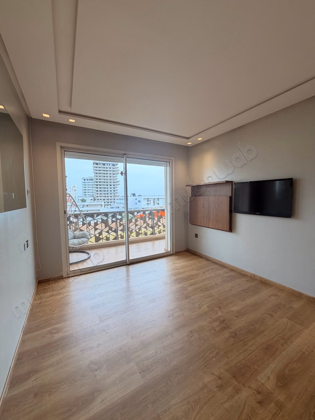 Magnifique appartement vide 2 chambres à louer dur anfa CFC, sans vis à vis, a proximité des écoles EFI et la résidence, vie dégagée