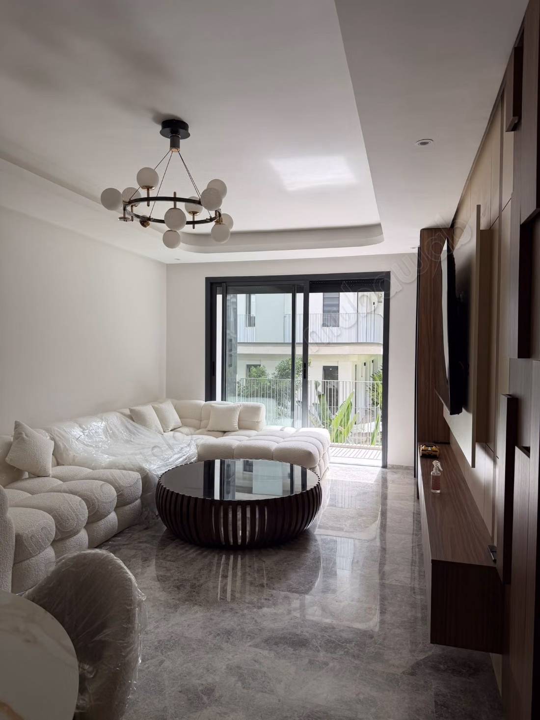 Sale of a beautiful apartment in Aïn Sebaâ. Total area 140 m²