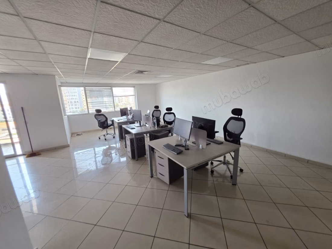 Bureau à louer ou à vendre – Abdelmoumen