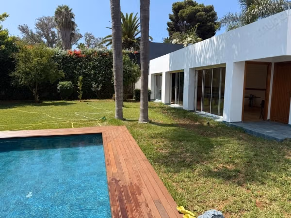 Location villa de luxe à Souissi