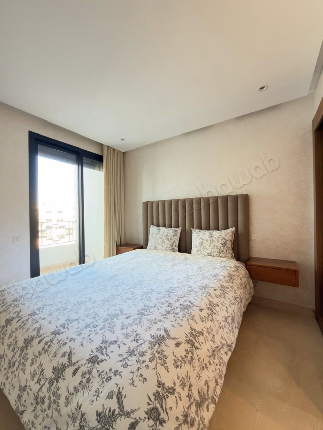 For rent high standing studio in Gauthier