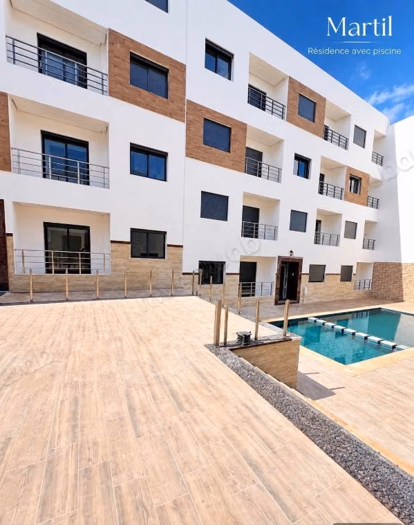 Apartment for sale in Martil. Total area 58 m². Satellite dish and security.